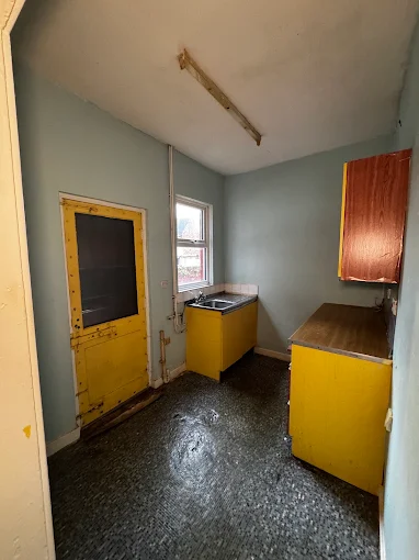 Kitchen — before